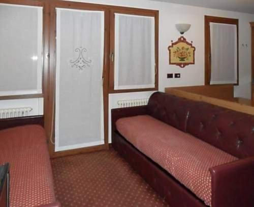 מדונה די קמפיליו Residence Orsa Maggiore מראה חיצוני תמונה