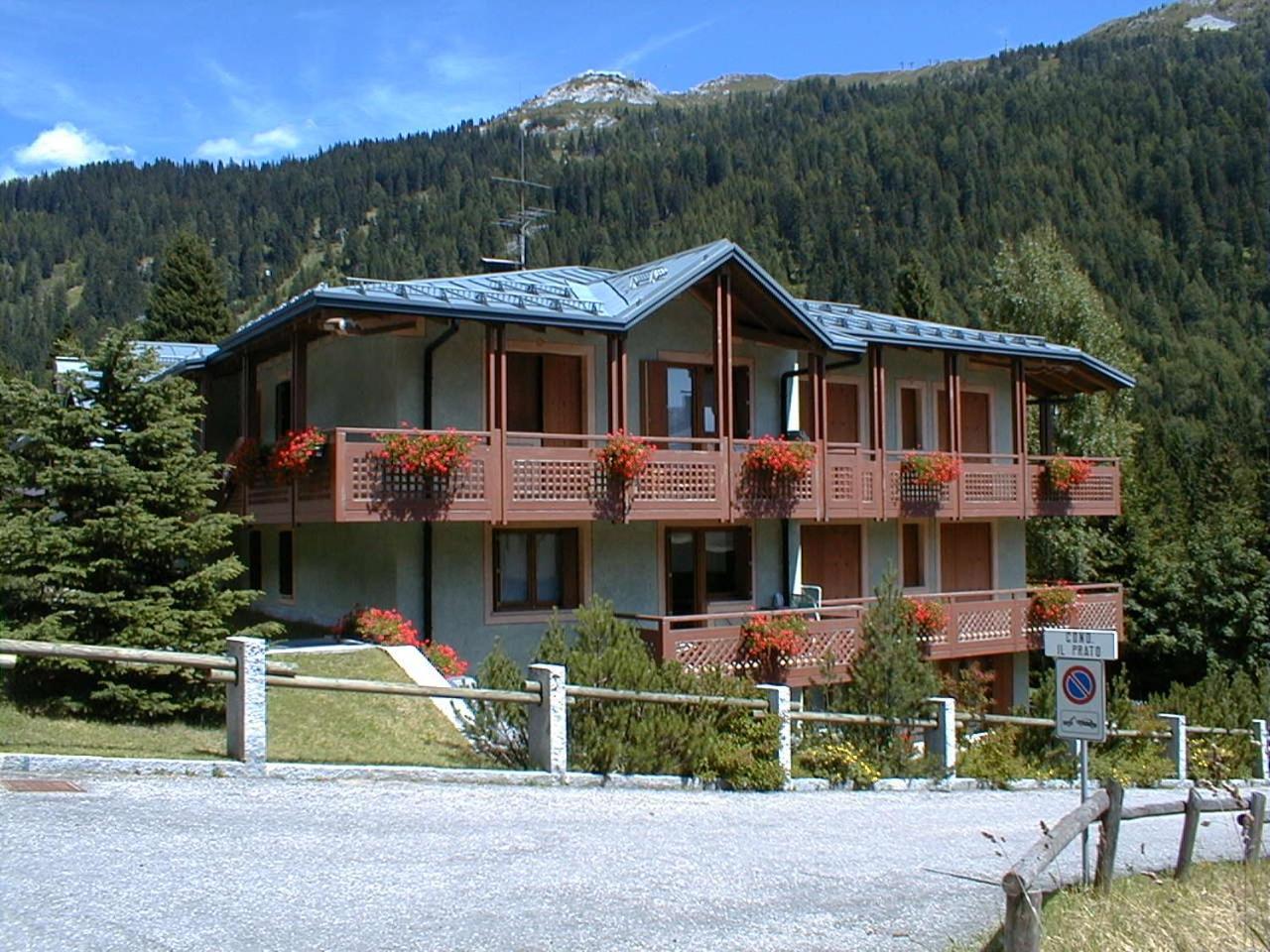 מדונה די קמפיליו Residence Orsa Maggiore מראה חיצוני תמונה