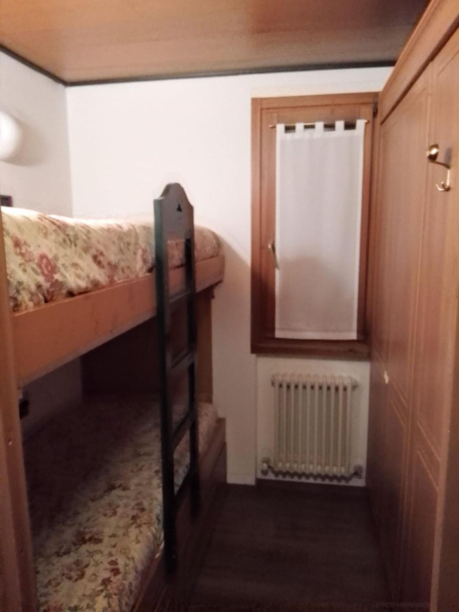 מדונה די קמפיליו Residence Orsa Maggiore חדר תמונה