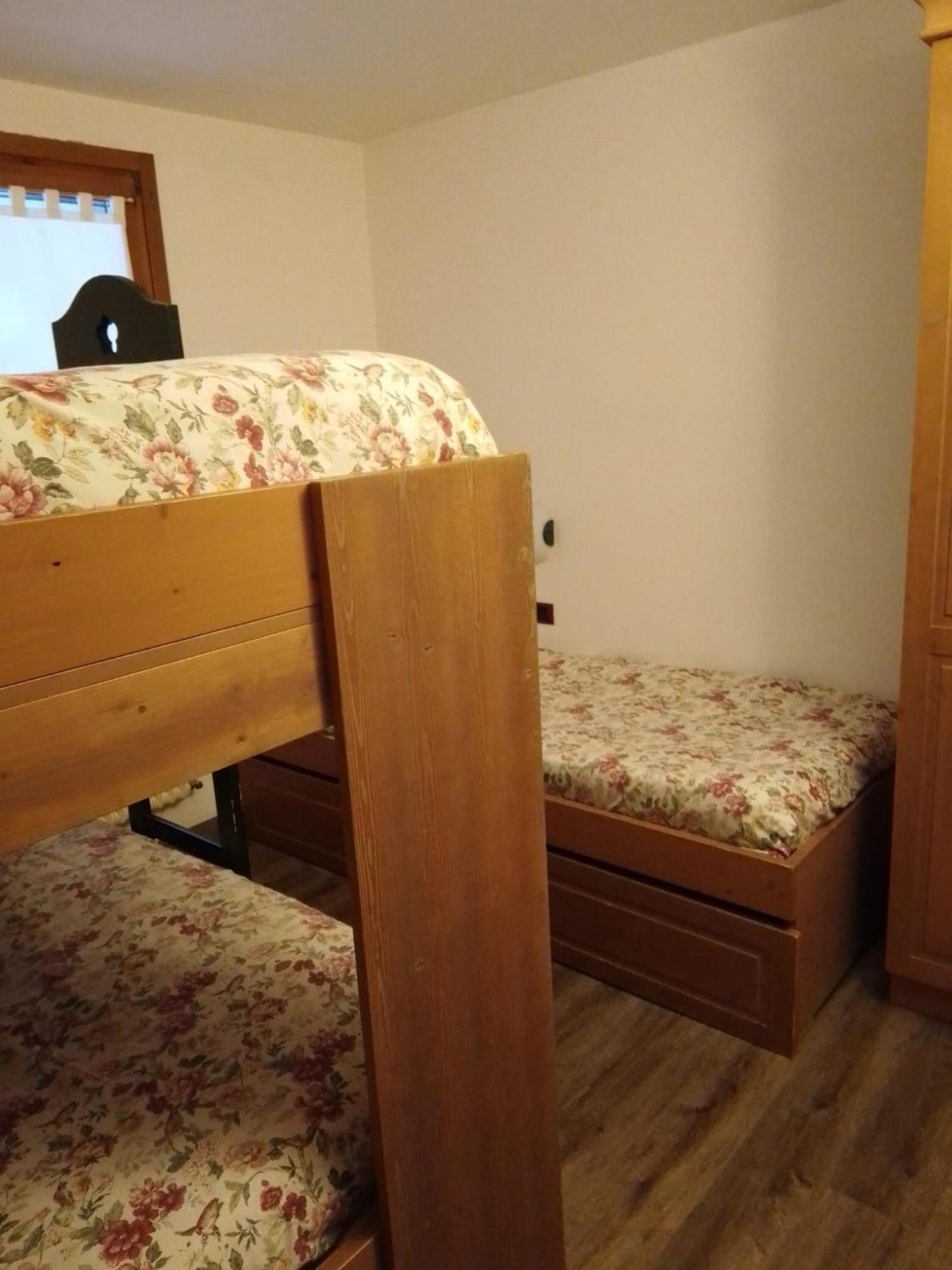 מדונה די קמפיליו Residence Orsa Maggiore חדר תמונה